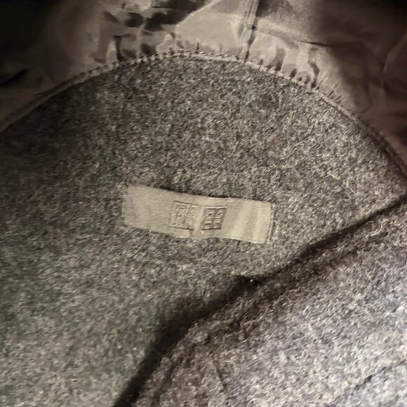 Uniqlo Wool Duffle Charcoal Hooded Coat - Picture 4 of 7
